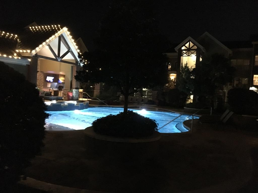 Style Apartment/home - * The Woodlands